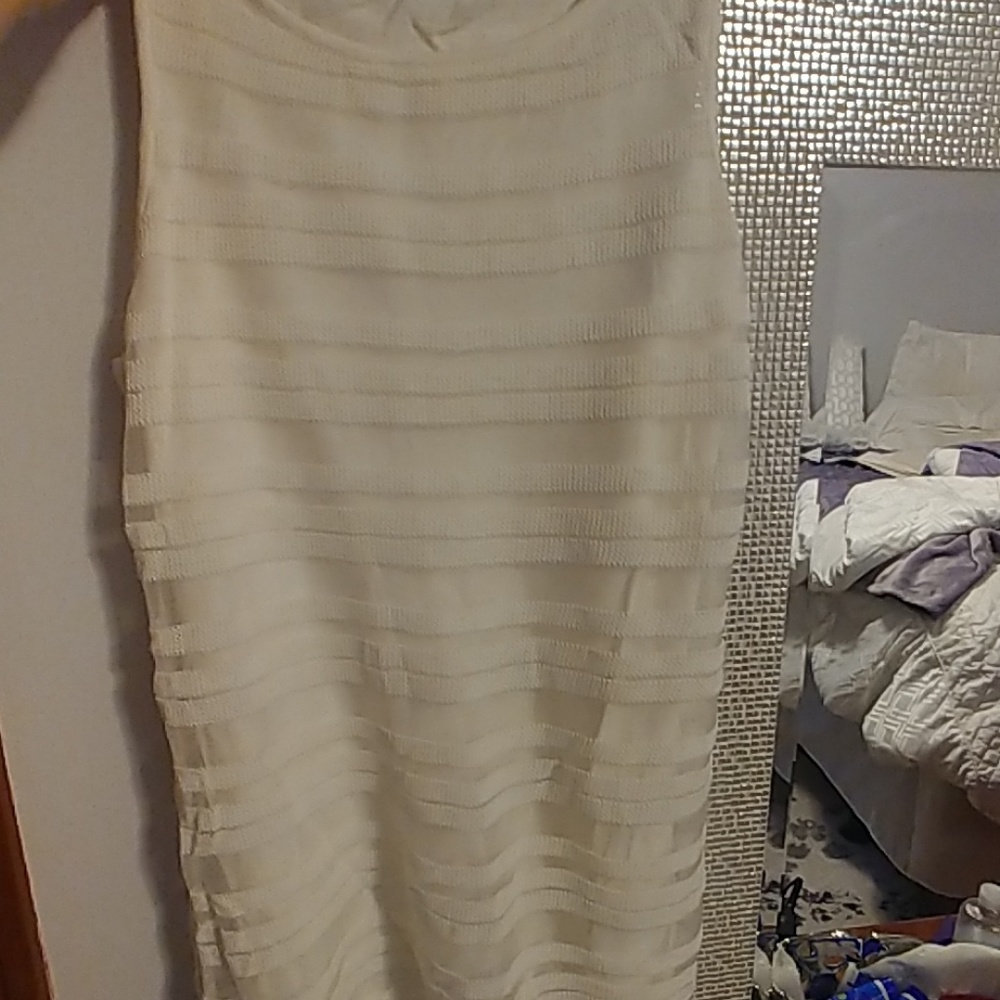 WHBM sleevless top